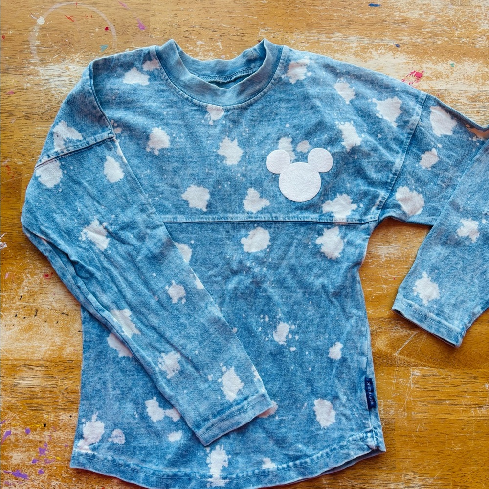 Disneyland Spirit Jersey Jean and white paint splatter Kids size XS 4/5